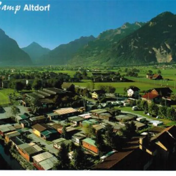 remo-camp-altdorf-0w93t