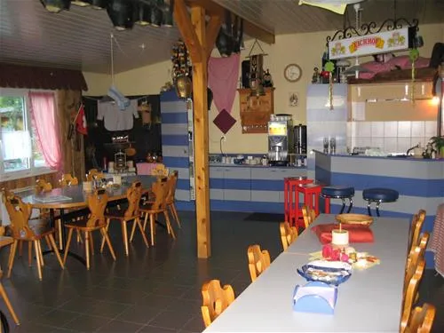 remo-camp-altdorf-2mcuk