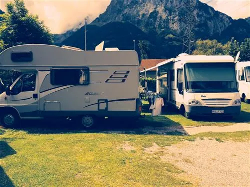 remo-camp-altdorf-4ttji
