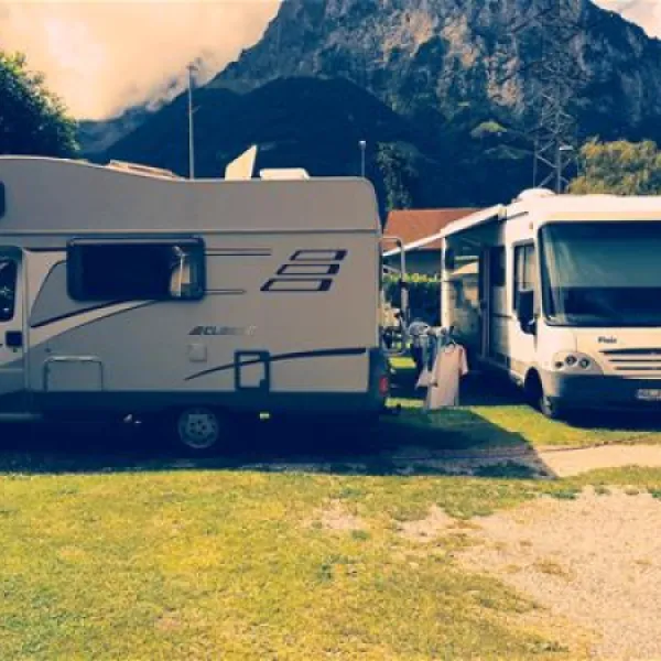remo-camp-altdorf-4ttji
