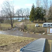 camping-land-an-der-elbe-bei-hamburg-stove-bei-drage-rgyvv