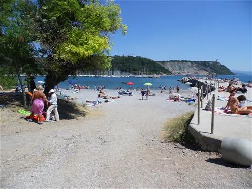 camping-mare-pineta-baia-sistiana-sistiana-duino-at5lq