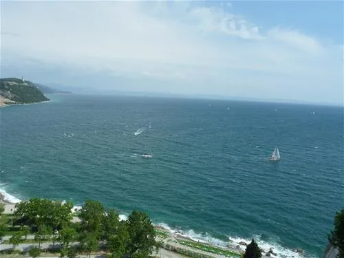 camping-mare-pineta-baia-sistiana-sistiana-duino-x3tfm