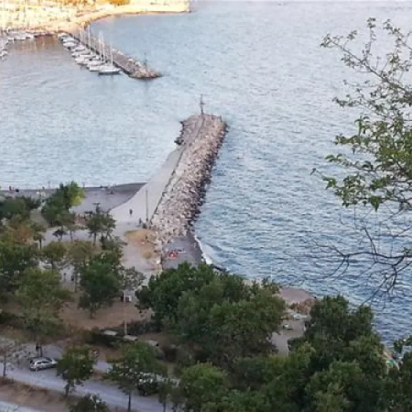camping-mare-pineta-baia-sistiana-sistiana-duino-zlymm
