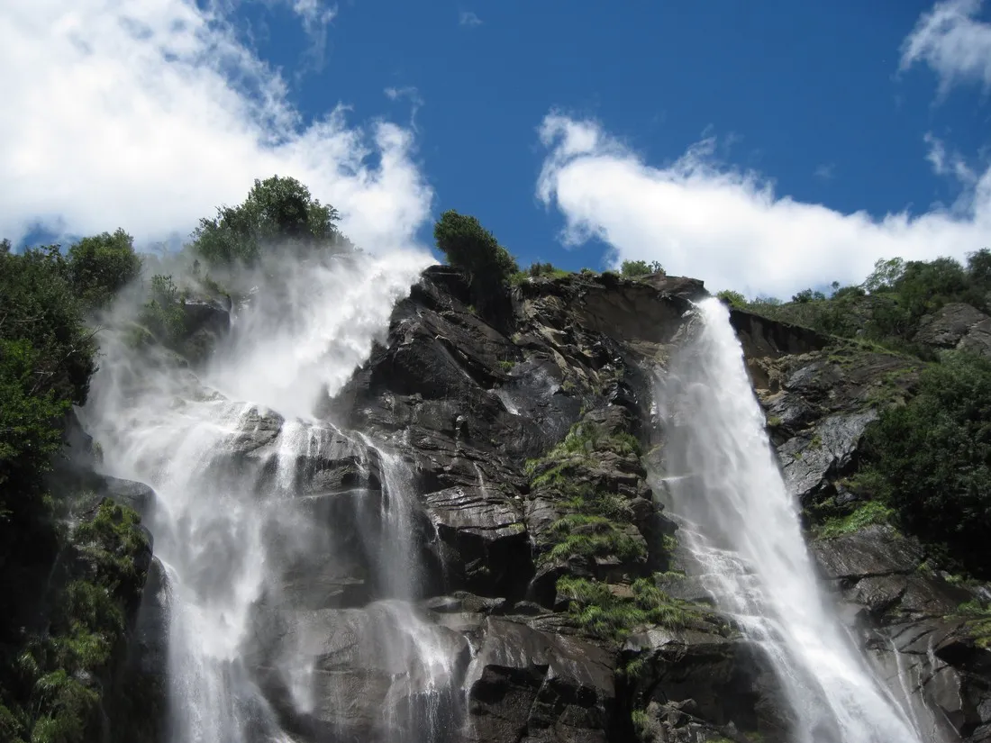 campeggio-acquafraggia-borgonuovo-di-piuro-9ek2z