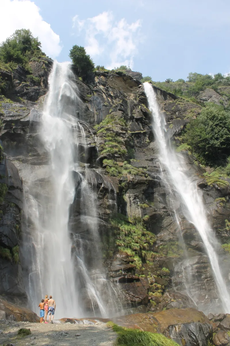 campeggio-acquafraggia-borgonuovo-di-piuro-oyeot
