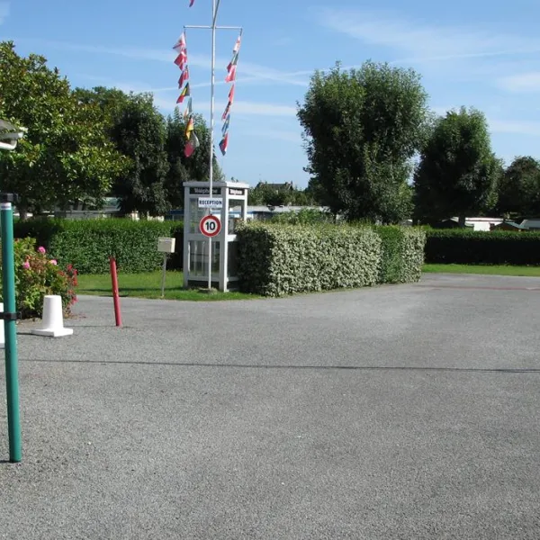 camping-le-bocage-barneville-carteret-jwtnm