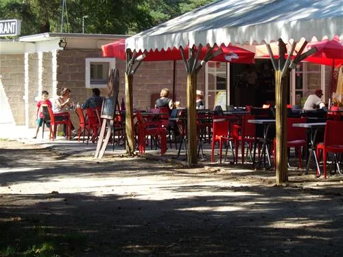 camping-du-lac-marcillac-la-croisille-b5zm1
