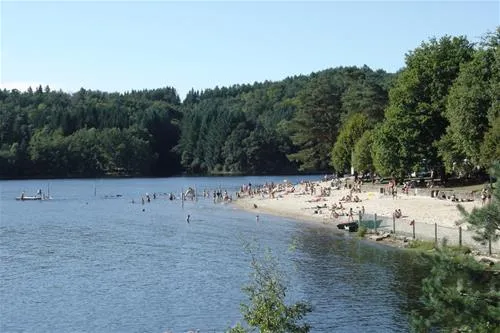 camping-du-lac-marcillac-la-croisille-e9snb
