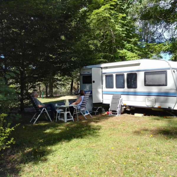 camping-du-lac-marcillac-la-croisille-hocnn