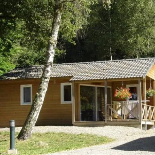 camping-du-lac-marcillac-la-croisille-km4lq