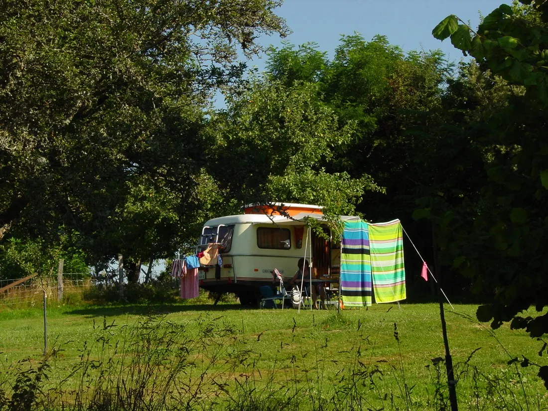 camping-la-jaurie-ladignac-le-long-hvwnn