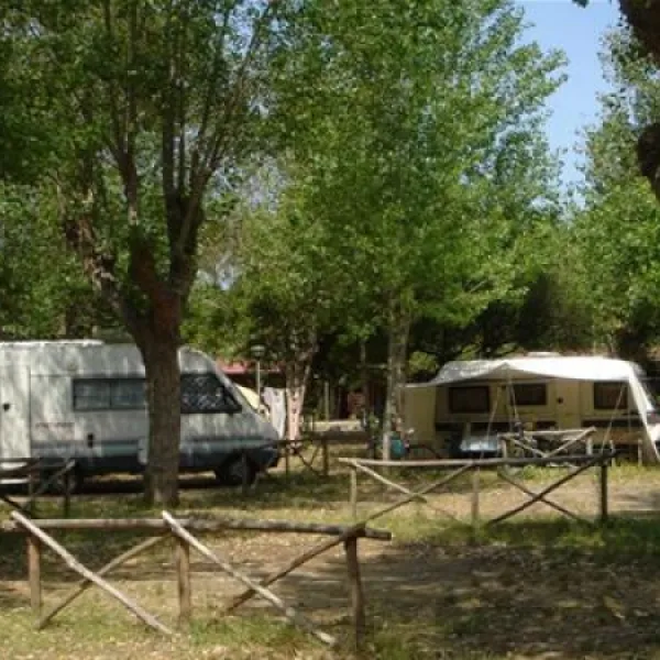 campeggio-internazionale-di-castelfusano-lido-di-ostia-c5g0s