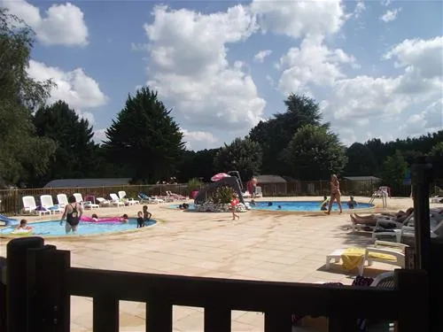 camping-le-clos-du-blavet-bieuzy-les-eaux-9ncks