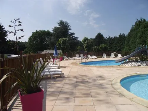 camping-le-clos-du-blavet-bieuzy-les-eaux-gyaow