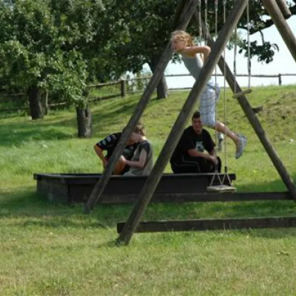 camping-zorza-poranna-swierzawa-ct6jw