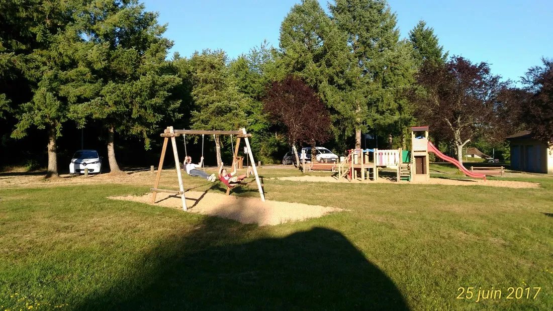 municipal-bel-air-ladignac-le-long-m8dva