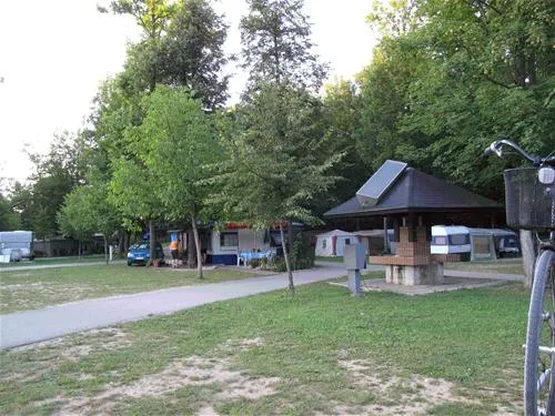 camping-smlednik-smlednik-er4f9