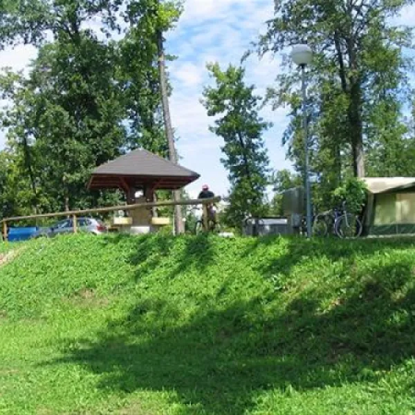 camping-smlednik-smlednik-w9ejv