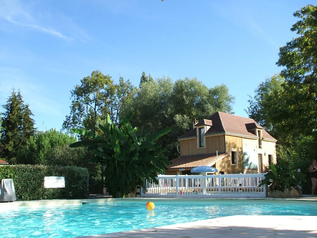 camping-le-moulin-du-bleufondlascaux-montignac-bhkbb