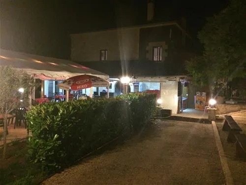 camping-le-moulin-du-bleufondlascaux-montignac-horph