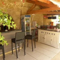 camping-le-moulin-du-bleufondlascaux-montignac-igdy2