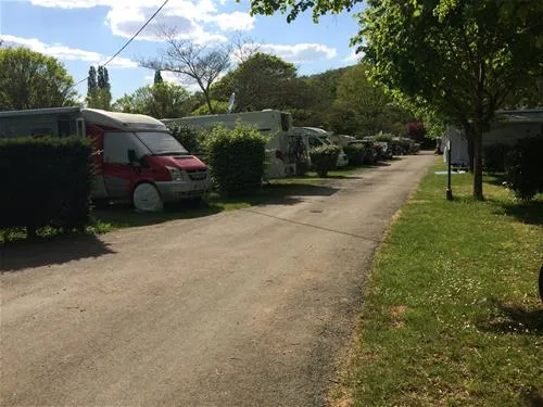 camping-le-moulin-du-bleufondlascaux-montignac-mfh1d