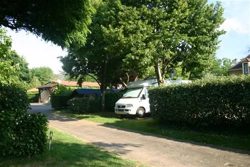 camping-le-moulin-du-bleufondlascaux-montignac-qznyp