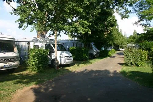camping-le-moulin-du-bleufondlascaux-montignac-tbg6o