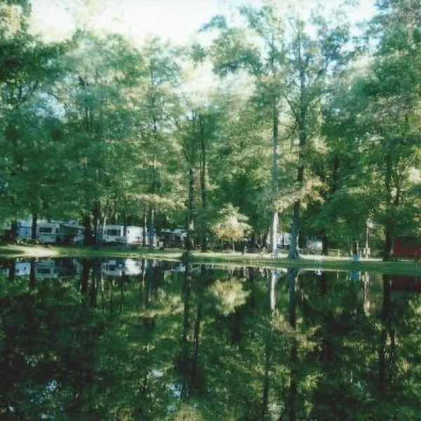 cherokee-park-campground-mogadore-clbxs