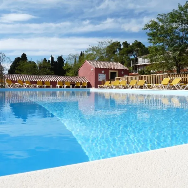 camping-domaine-du-vernis-azillanet-lum4y