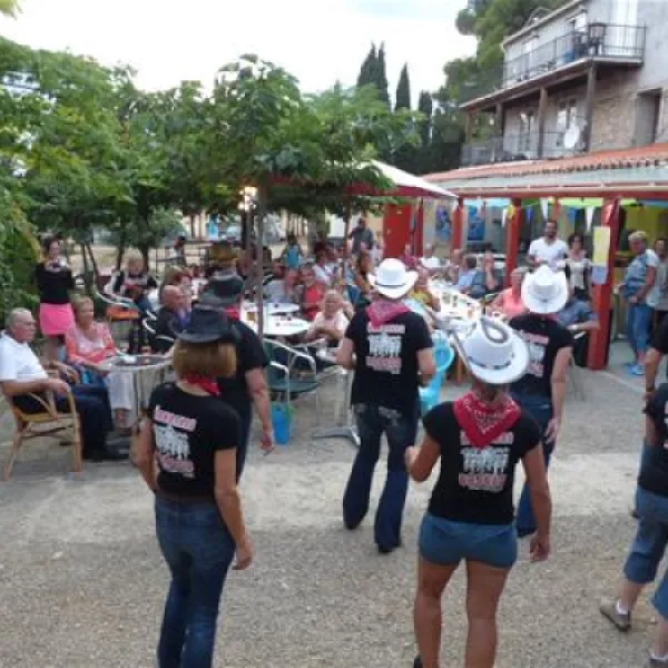 camping-domaine-du-vernis-azillanet-u8tcs