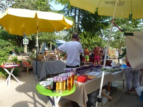 camping-domaine-du-vernis-azillanet-yzfaq