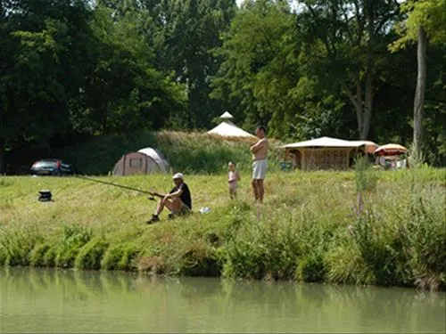 camping-la-bastide-09270-yibo2