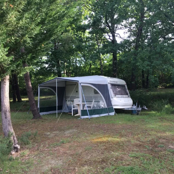 le-coteau-de-lherm-naturisten-rouffignac-st-cernin-de-reilhac-hpwbg
