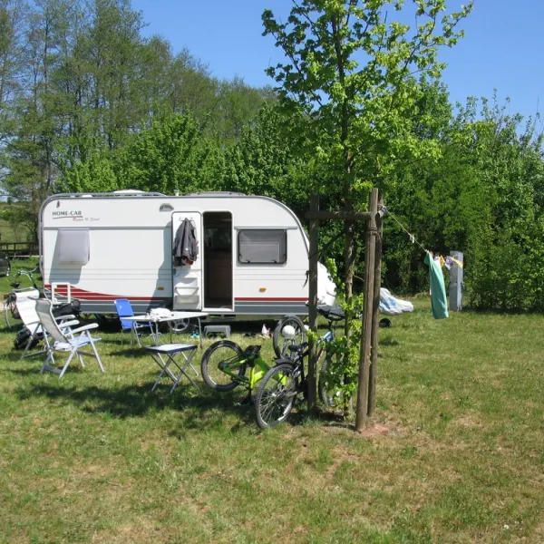 knaus-campingpark-hnfeld-praforst-hnfeld-rtv6j