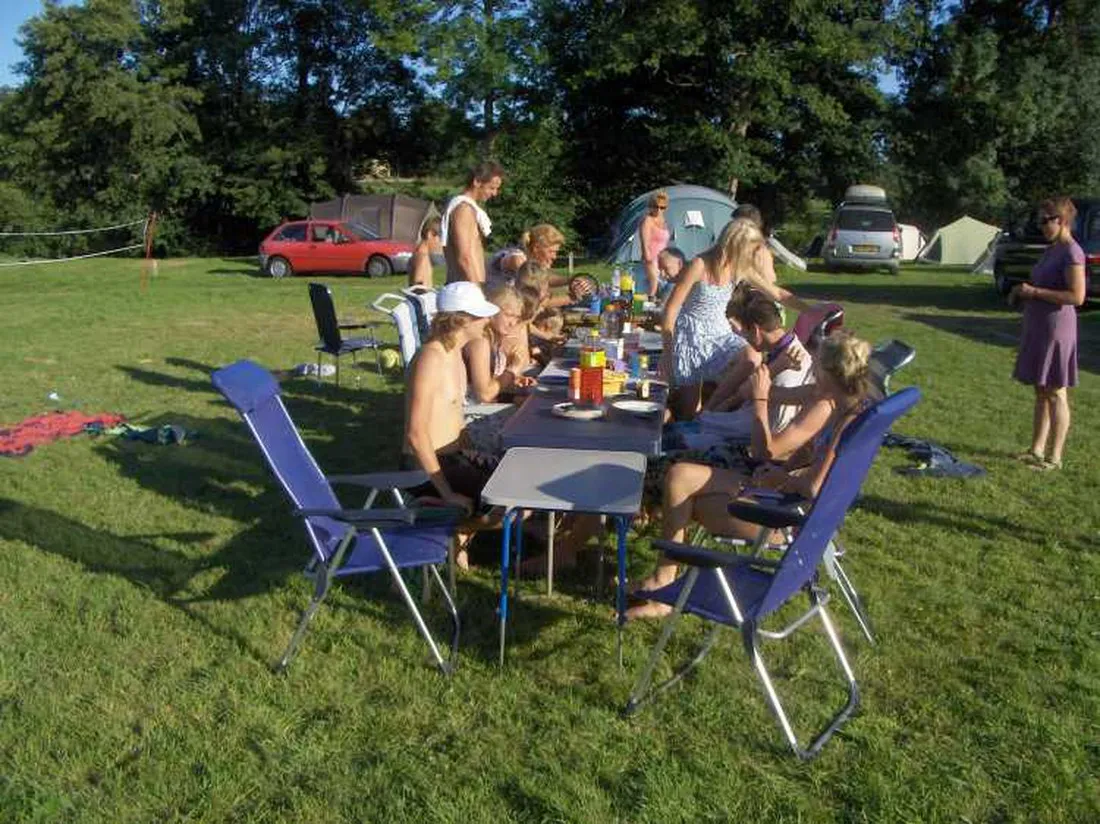 camping-des-2-rives-etang-sur-arroux-dyzzl