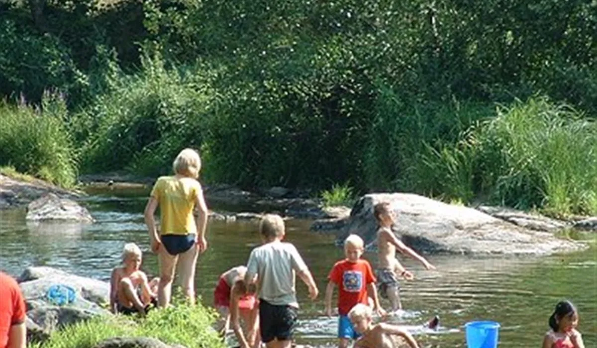 camping-des-2-rives-etang-sur-arroux-wffdx