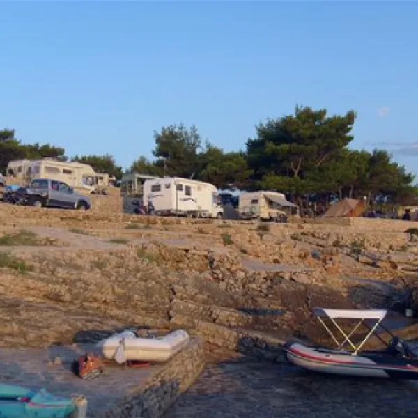 camping-nudist-vrboska-3idxc