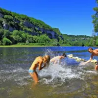 camping-la-riviere-lacave-leeaf