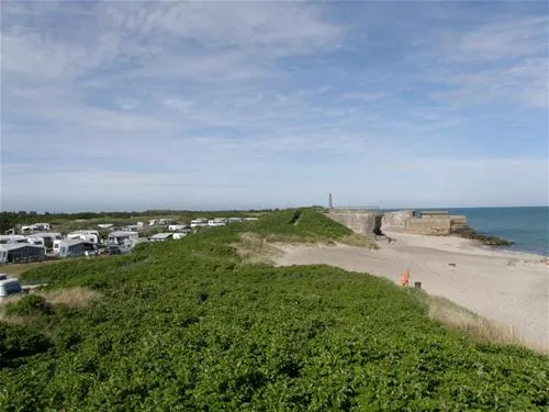 campone-grenen-strand-skagen-uyuym