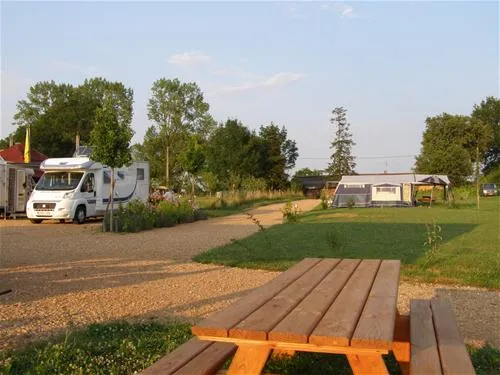 camping-aire-naturelle-terreferme-condal-vbogl