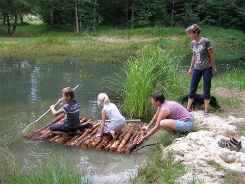 camping-aire-naturelle-terreferme-condal-xoxbt