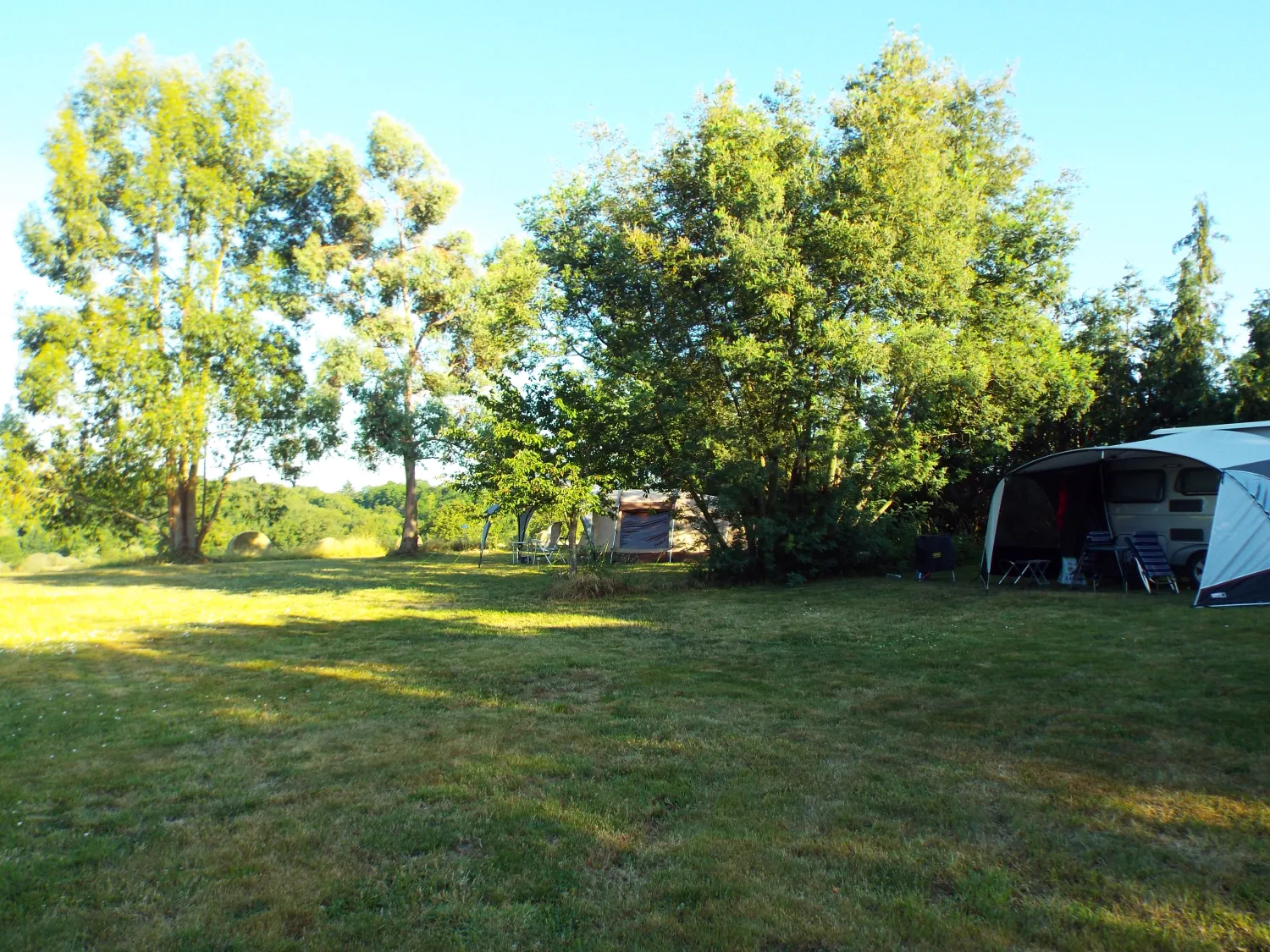 camping-letournerie-chateau-guibert-bakld