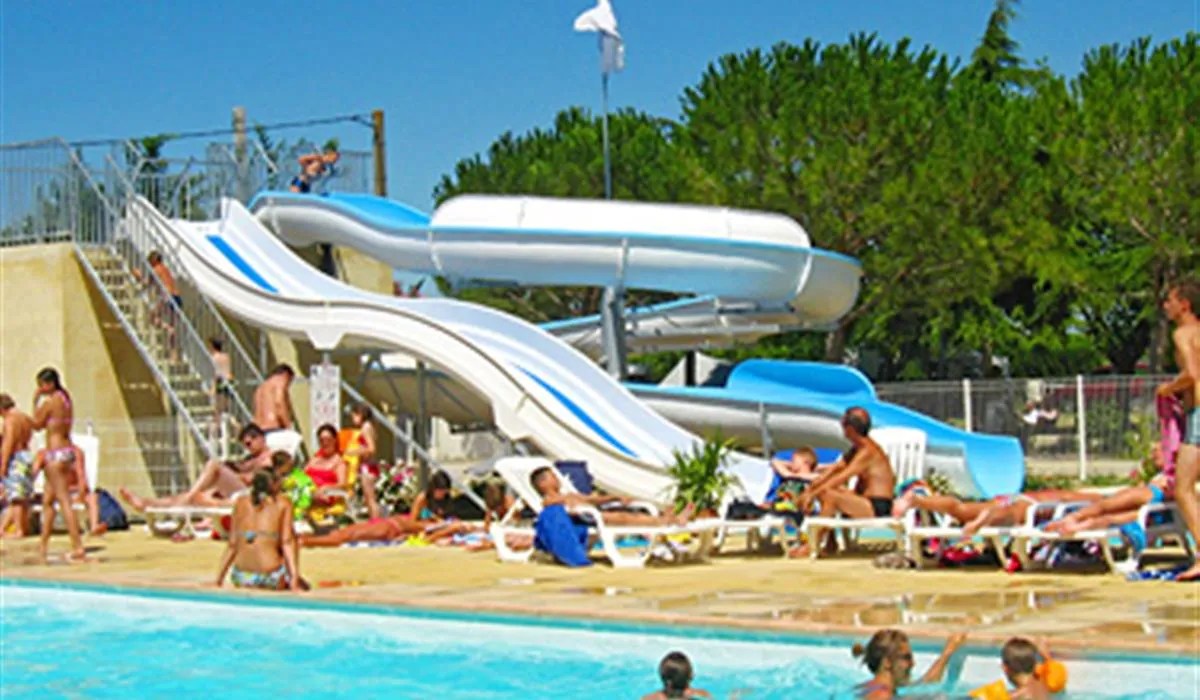camping-bon-port-lunel-yvzrk