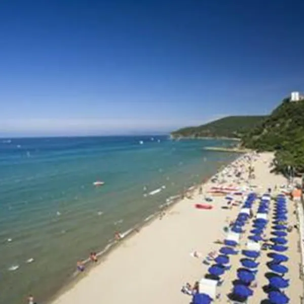 puntala-camping-resort-castiglione-della-pescaia-imni0
