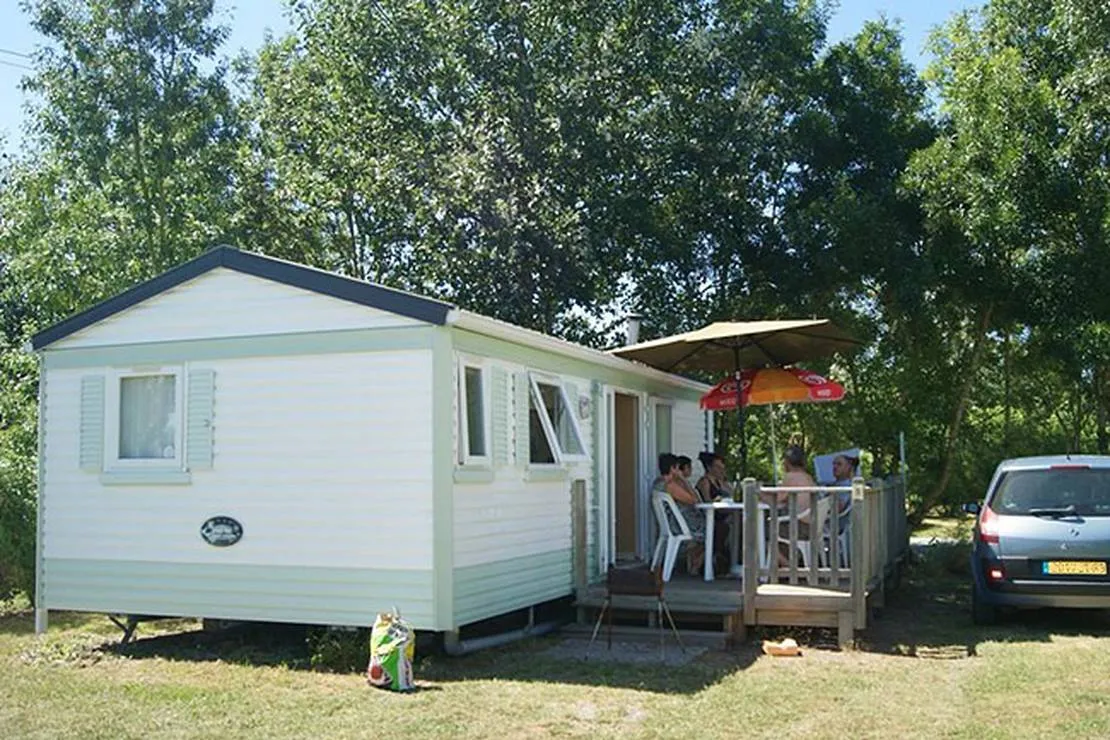 flower-camping-le-merval-puyravault-d51km