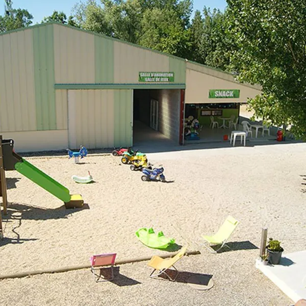 flower-camping-le-merval-puyravault-tfson
