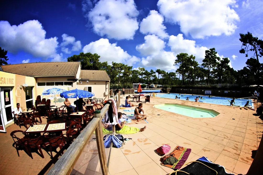 le-grand-corseau-la-barre-de-monts-vendee-z5g2f