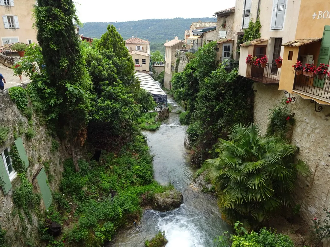 manaysse-moustiers-sainte-marie-dmzq9